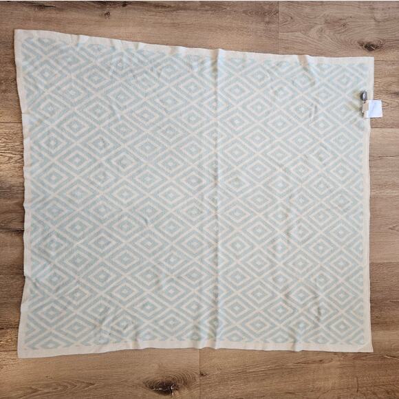 Lambs & Ivy Blue Cream Diamond Print Acrylic Baby Blanket Geometric Minimalist - Picture 4 of 4